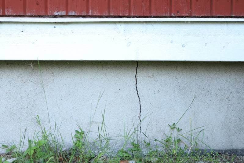 Réparation fissures fondation Rive-Sud Montréal Longueuil Boucherville Chambly St-Hubert Brossard